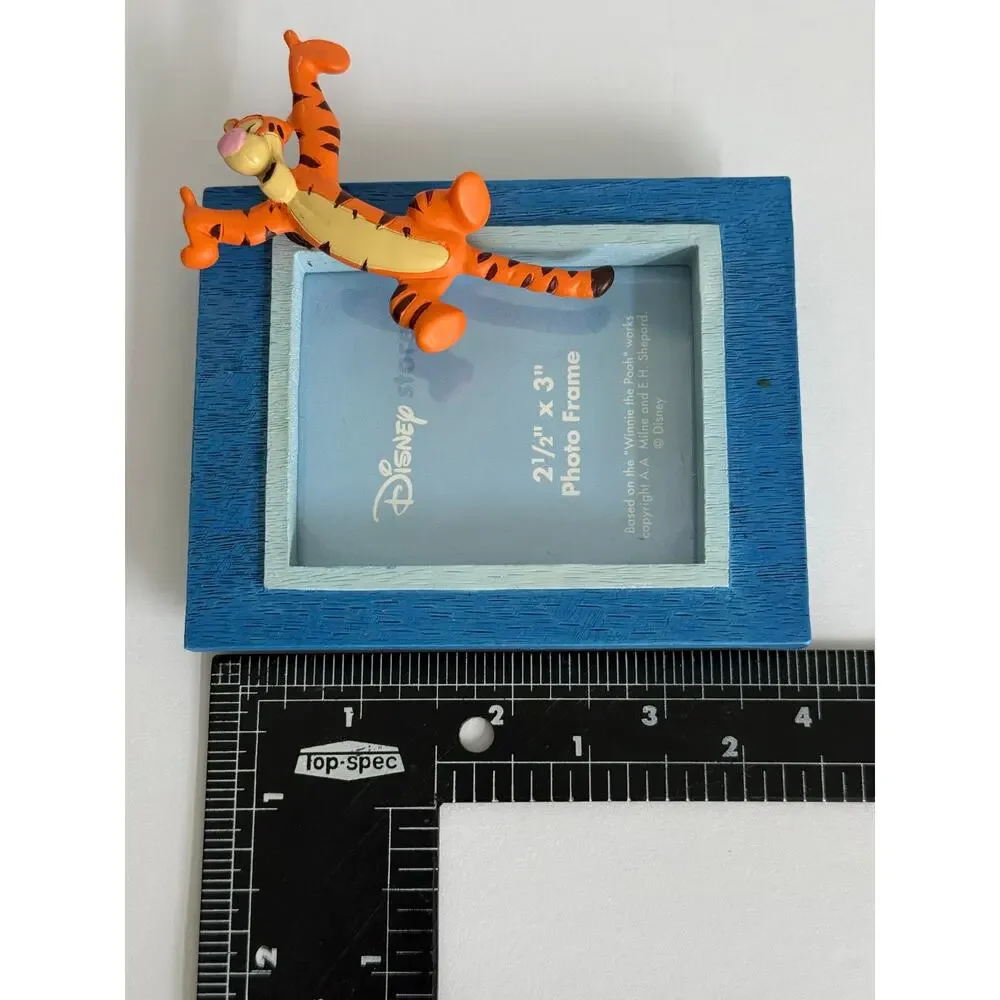 Vintage Disney Store Tigger Photo Frame 2.5